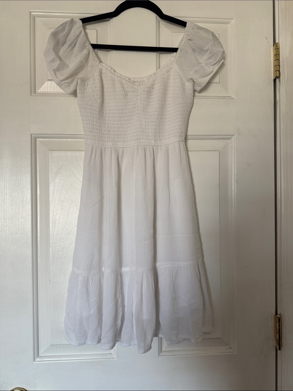 Hollister White Puff Sleeve Smocked Bodice Dress